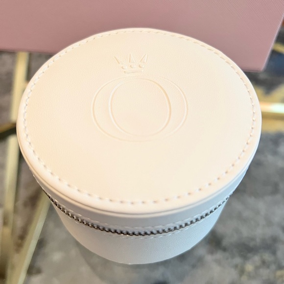 Authentic Pandora Travel Jewelry Box - Picture 1 of 4